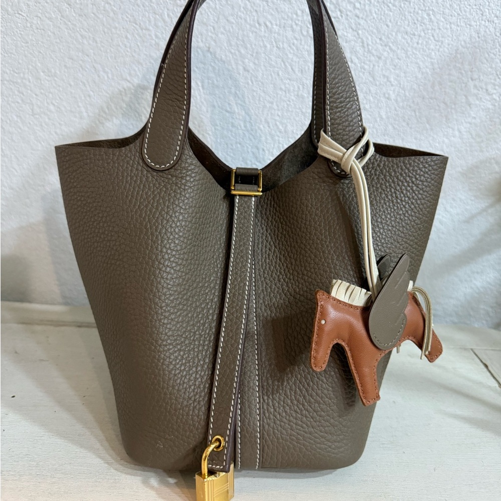 Hermes picotin with charm